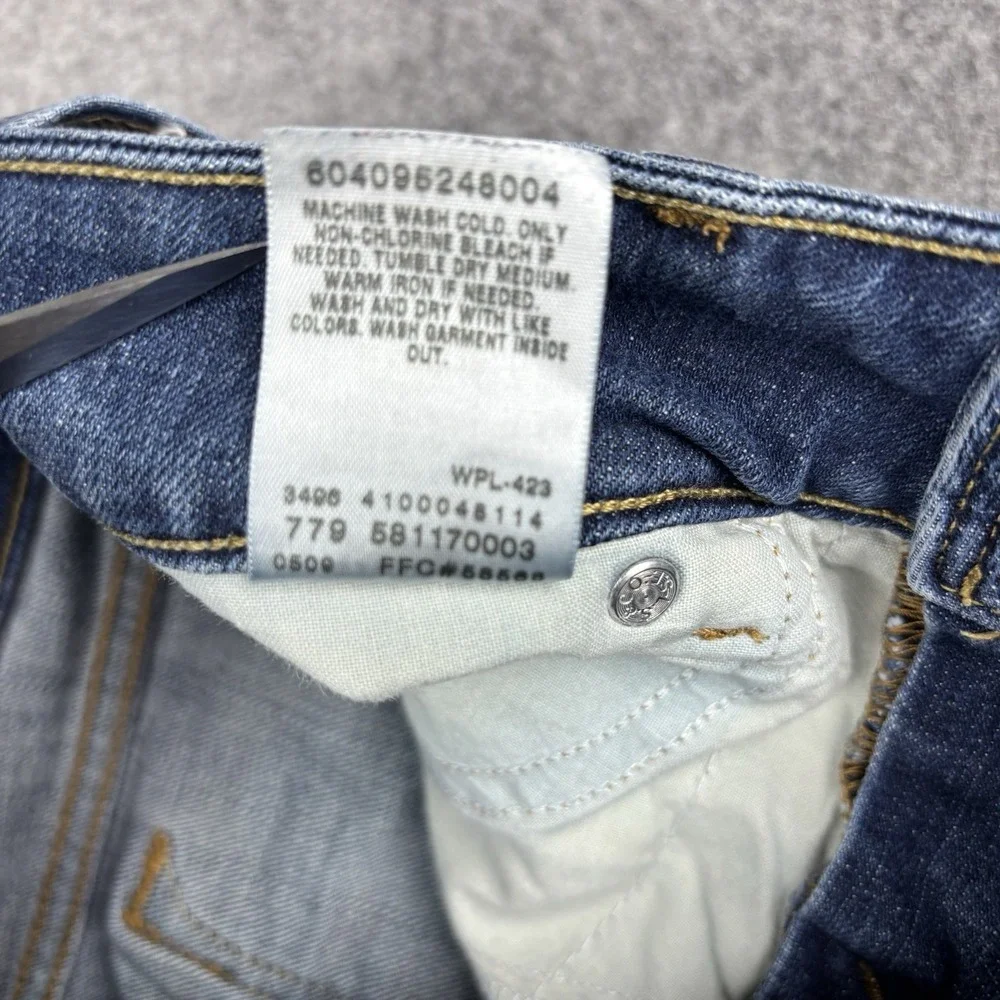 Levi's 526 Slender Bootcut Jeans Women's 6 Medium Y2K Medium‎ Wash Red Tab Denim
